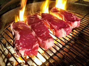 Steak is one of many foods associated with gout. Read more to learn the rest! (Wikimedia Commons)